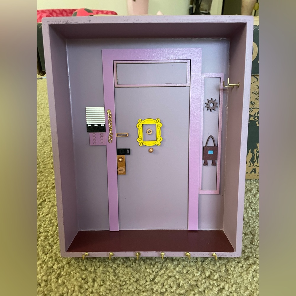 Friends key hanger